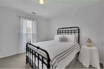 6185 Devonshire Drive, Flowery Branch, GA 30542 - Photo 18