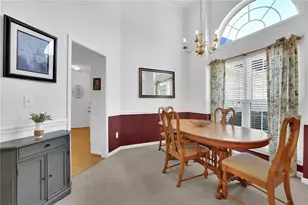 6185 Devonshire Dr, Flowery Branch, GA 30542 - Photo 16