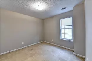 960 Melrose Park Pl, Lawrenceville, GA 30044 - Photo 32