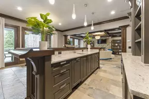 439 Tara Trail, Sandy Springs, GA 30327 - Photo 40