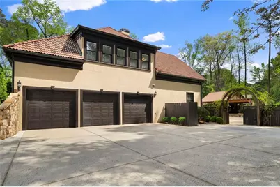 820 Heards Ferry Road, Atlanta, GA 30328 - Photo 68