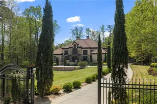 820 Heards Ferry Rd, Atlanta, GA 30328 - Photo 70