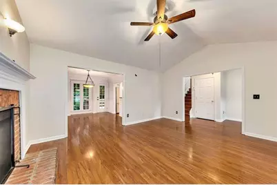 718 Players Court, Woodstock, GA 30189 - Photo 4