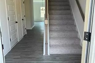 423 Perth St, Cartersville, GA 30121 - Photo 6