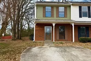 1555 Springleaf Ct, Smyrna, GA 30080 - Photo 1