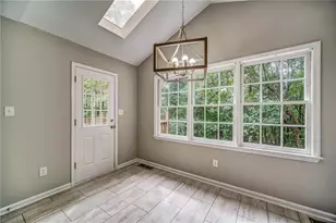 311 Mariner Cir, Woodstock, GA 30189 - Photo 8