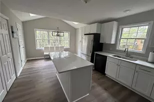 311 Mariner Cir, Woodstock, GA 30189 - Photo 6