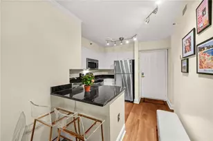 2870 Pharr Ct South NW, Atlanta, GA 30305 - Photo 6