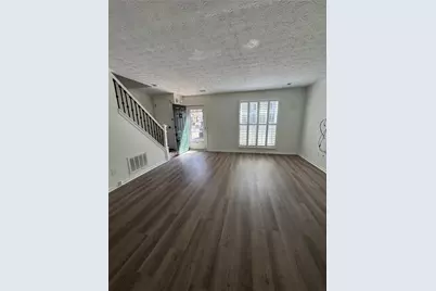 2907 Queen Anne Court, Atlanta, GA 30350 - Photo 4