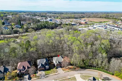 810 Liberty Bell Run, Hoschton, GA 30548 - Photo 4