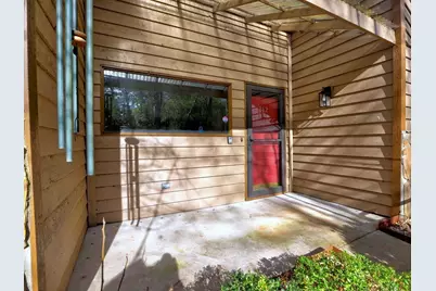 862 Bonnie Glen Drive SE, Marietta, GA 30067 - Photo 2