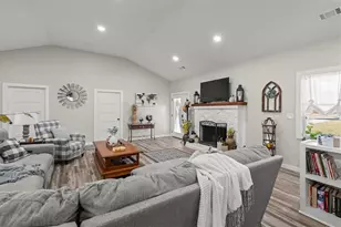 262 Bowdon St, Tallapoosa, GA 30176 - Photo 14