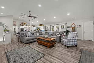 262 Bowdon St, Tallapoosa, GA 30176 - Photo 10