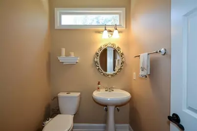 515 Hillcrest View Drive NE, Suwanee, GA 30024 - Photo 34