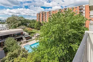 300 Johnson Ferry Rd, Atlanta, GA 30328 - Photo 32