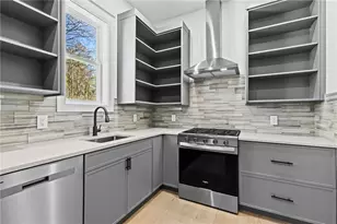 6996 Deaton Henry Rd, Flowery Branch, GA 30542 - Photo 20