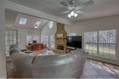 911 Parkplace, Loganville, GA 30052 - Photo 30