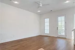 2640 N Mackintosh Ct, Brookhaven, GA 30319 - Photo 6