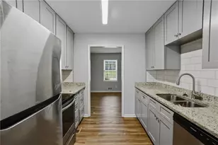 296 Bromack Dr SE, Atlanta, GA 30315 - Photo 10