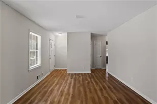 296 Bromack Dr SE, Atlanta, GA 30315 - Photo 8