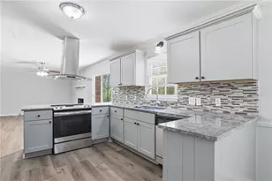 2529 Britt Rd, Snellville, GA 30078 - Photo 16