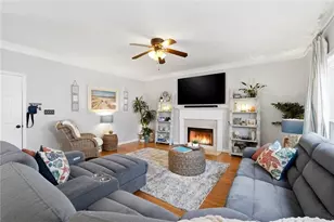 6036 Bateau Dr, Flowery Branch, GA 30542 - Photo 4