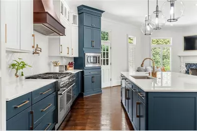 1155 Crest Valley Drive NW, Sandy Springs, GA 30327 - Photo 16