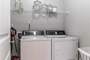 301 Cochin Dr, Woodstock, GA 30188 - Photo 34