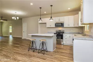 106 Maple St, Villa Rica, GA 30180 - Photo 6