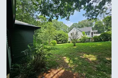 1497 Elizabeth Lane, East Point, GA 30344 - Photo 30