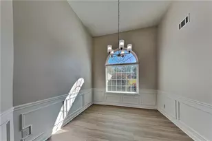 4642 Devencrest Ln, Buford, GA 30519 - Photo 6