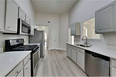 4642 Devencrest Lane, Buford, GA 30519 - Photo 4