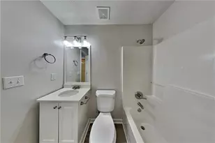 4642 Devencrest Ln, Buford, GA 30519 - Photo 16