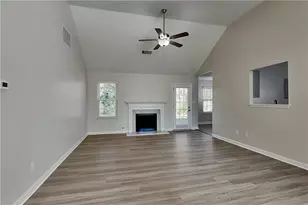 4642 Devencrest Ln, Buford, GA 30519 - Photo 2