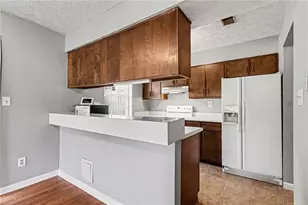 2571 Stratford Ln, Morrow, GA 30260 - Photo 16