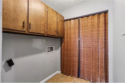 2571 Stratford Lane, Morrow, GA 30260 - Photo 18