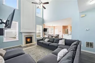 6703 Blantyre Blvd, Stone Mountain, GA 30087 - Photo 10