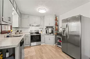 5581 Shadow Rock Dr, Lithonia, GA 30058 - Photo 10