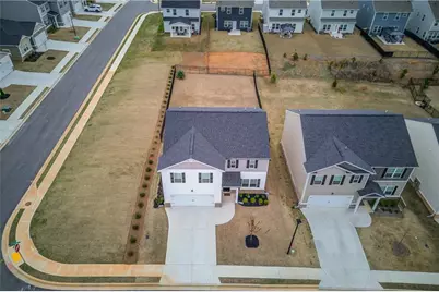 394 Murray Lane, Hoschton, GA 30548 - Photo 2