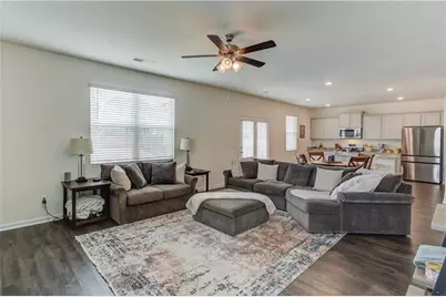 394 Murray Lane, Hoschton, GA 30548 - Photo 8