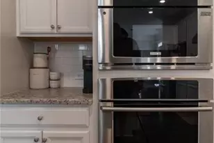 301 Cochin Dr, Woodstock, GA 30188 - Photo 12