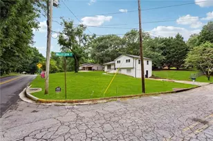 2985 Dodson Dr, East Point, GA 30344 - Photo 2