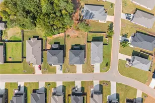 245 Magnolia Villas Dr, Cornelia, GA 30531 - Photo 38