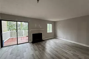 2912 Torreya Way SE, Marietta, GA 30067 - Photo 2