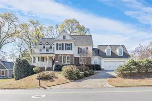 192 Chicopee Dr NE, Marietta, GA 30060 - Photo 2