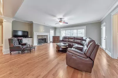 192 Chicopee Drive NE, Marietta, GA 30060 - Photo 4