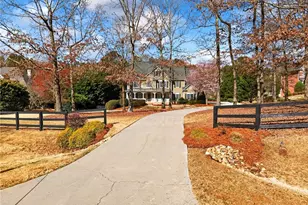 219 Savanna Estates Ct, Canton, GA 30115 - Photo 2