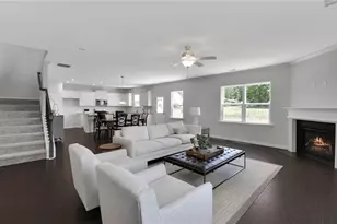 740 Mirror Lake Pkwy, Villa Rica, GA 30180 - Photo 4