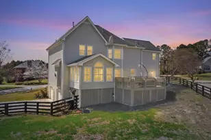 2810 Burgundy Dr, Cumming, GA 30041 - Photo 2