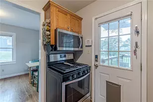 1324 E Forrest Ave, East Point, GA 30344 - Photo 26